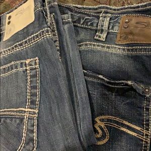 Bundle for @bbray1979